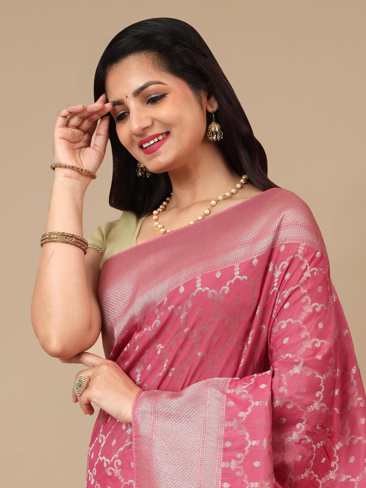 HerClozet Banarasi Chinnon Silk Saree with zari weaving (Light Pink)